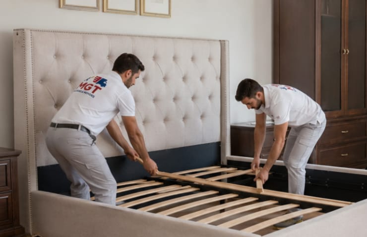 Loading & Unloading – photo 3